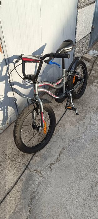 Детско колело с помощни гуми