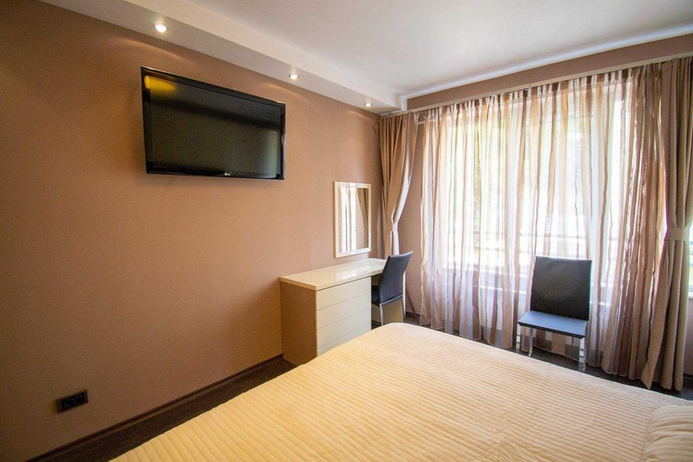 Дава се под наем Тристаен апартамент в София, Витоша - 80 кв.м за 558.45 € - Снимка #6