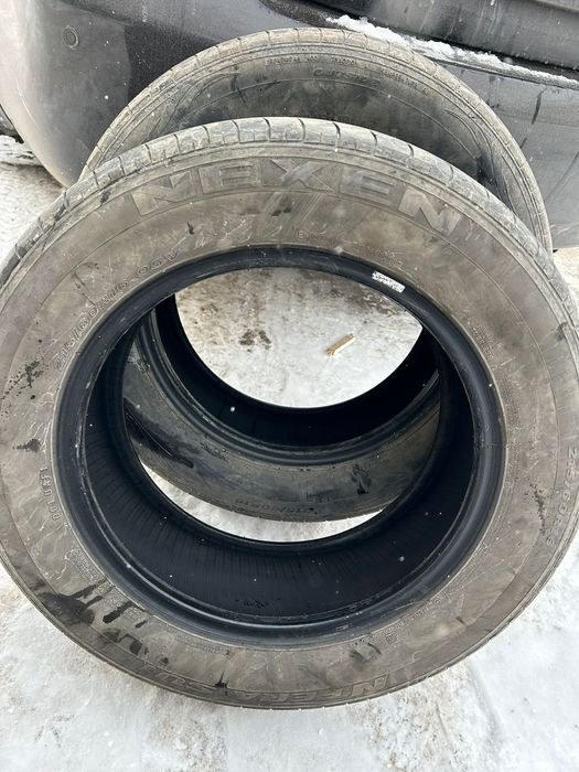 Продам шины 16R 215/60