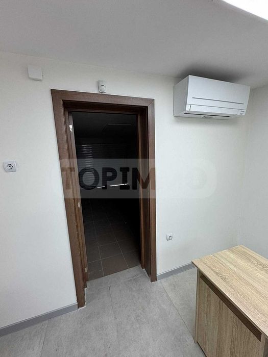 Дава се под наем Офис в Варна, Лятно кино Тракия - 53 кв.м за 767 € - Снимка #2