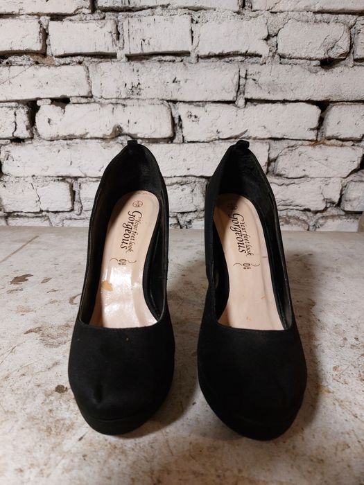 Pantofi eleganți cu toc și platformă Gorgeous – Negri – Mărimea 38 – Stare foarte bună