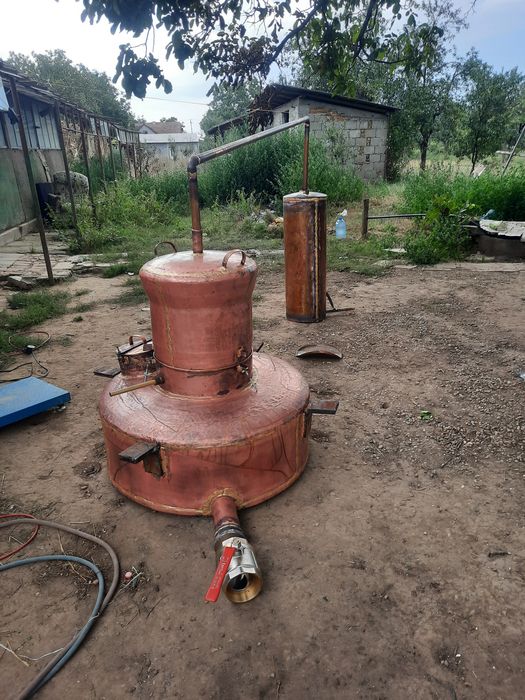 Vand cazane de țuică diferite mărimi