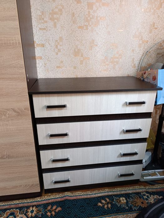 Продам комод для вещей