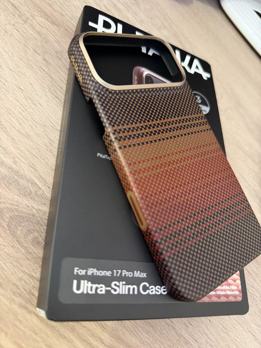 Husa Pitaka iPhone 17 Pro Max