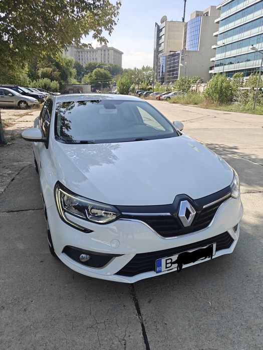 Vând Megane IV 1.3 benzina