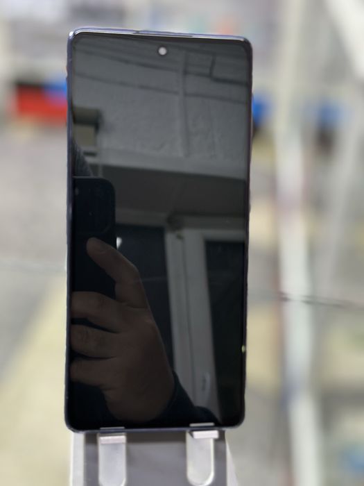 Продаю Samsung S20FE