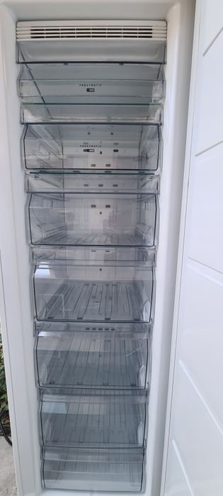 Фризер NoFrost AEG 185см А++