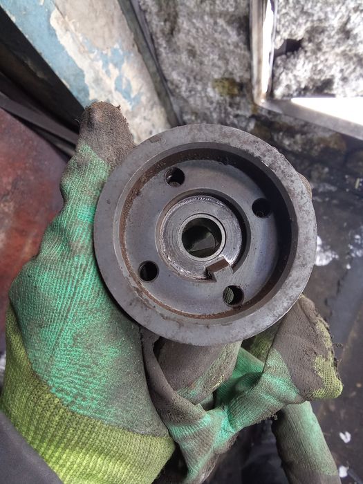 Продам шестерня коленвала пассат б5 Ауди А4 1.8л