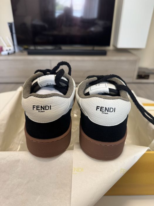 Incaltaminte Fendi colectie noua