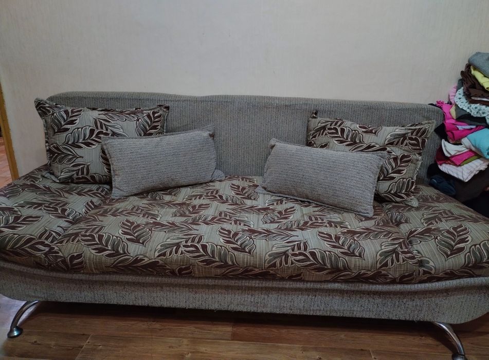 Продам диван раскладной