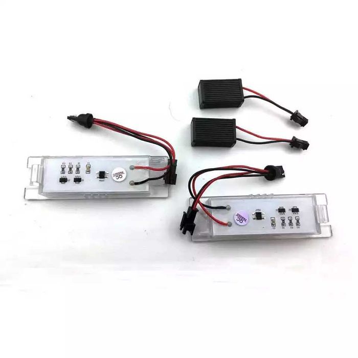 Плафони за Alfa Romeo , Opel , Fiat Astra Zafira 159 156 LED 147 166