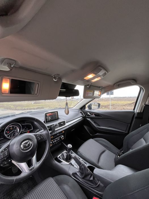 Mazda 3 2014 hatchback
