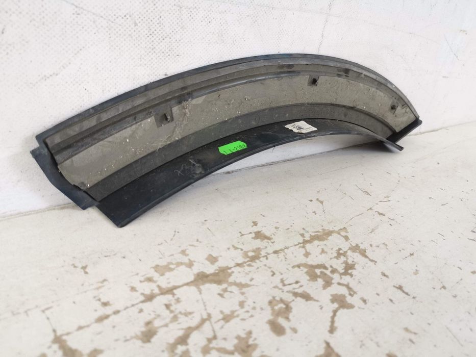 Ауди Кю8 / Audi Q8 1 [ - ] Оригинален заден десен калобран в добро със