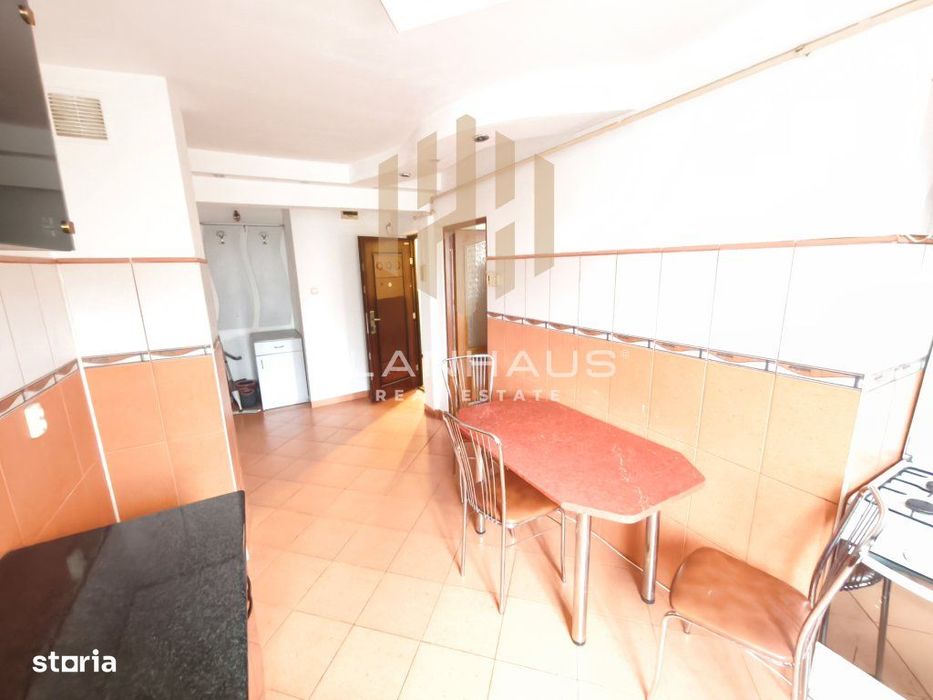 Apartament decomandat, 71 mp, etaj 1, orientare sudică – locație excel