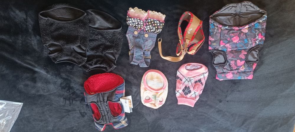 Кучешки дрешки чисто нови