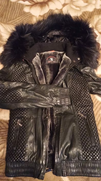 Куртка,лосины,безрукавка