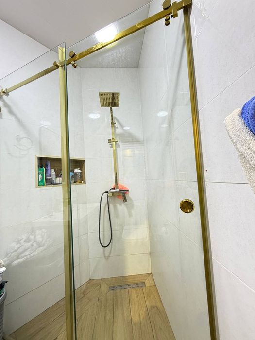 Продается квартира .Яшнабадский р-он,Рисовый