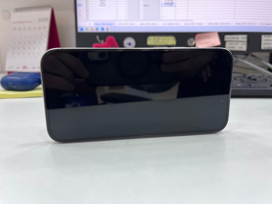 Продам iPhone 15 Pro / возможен обмен на класс выше