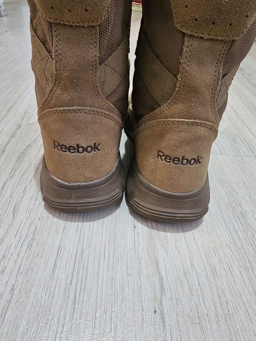 Bocanci militari Reebok nr 41, dimensiune talpic 26 cm!!