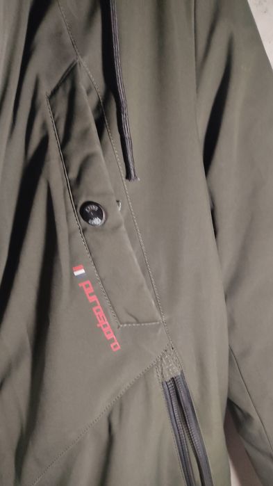 Зимняя куртка на мальчиков