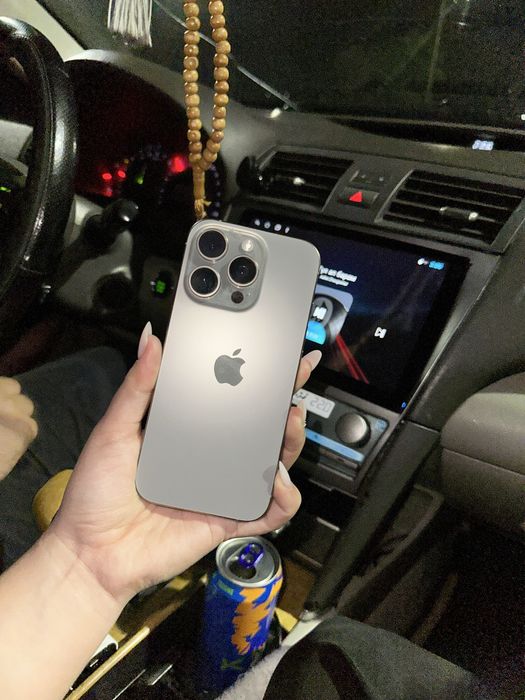 Продам Iphone 16 Pro