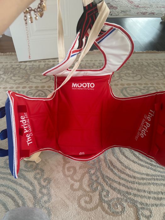 протектор MOOTO #3