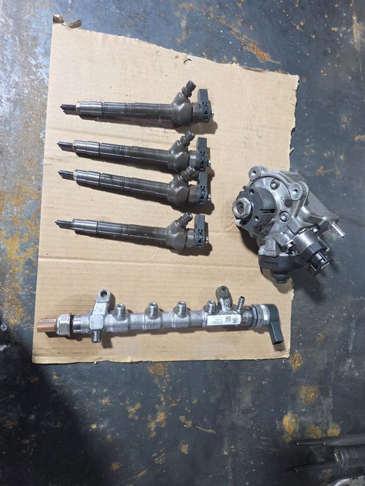 Injector 03L130277J CJC CFF CGL