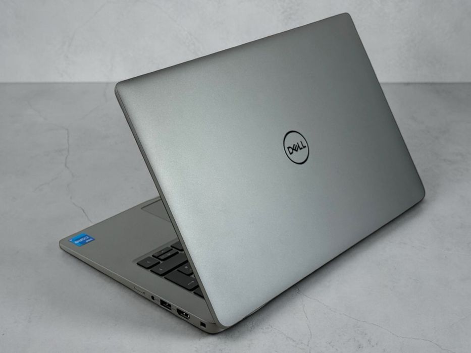 НОВ! Лаптоп DELL Latitude 5350 13" Full HD i5-1335U 16GB 256SSD Гаранция!