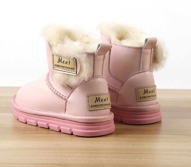 Зимний комплект на девочку