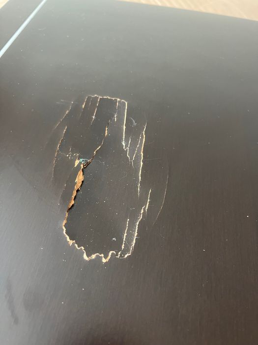 Продам стол и 6 стульев б/у