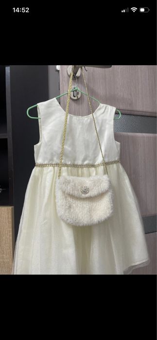 Set fetite/ rochie, poseta, palton 4 ani