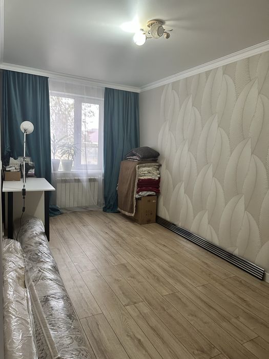 Продам квартиру 3-х комнат