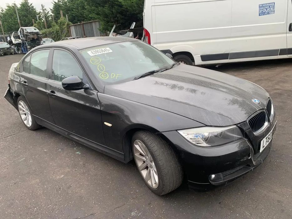 Dezmembrari / Dezmembrez BMW Seria 3 (E90) Facelift 2.0 N47D20 cutie viteze manuală cod culoare SCHWARZ II (668)