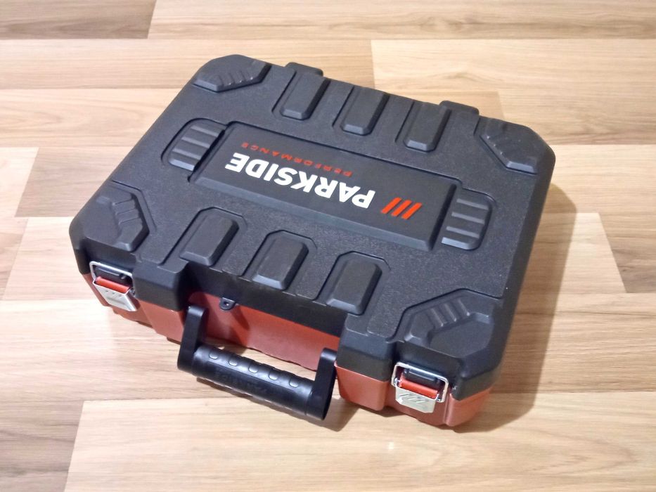 Куфар парксайд градина