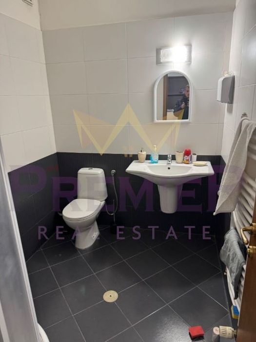 Продава се Тристаен апартамент в София, Гоце Делчев - 129 кв.м за 2907 €/кв.м - Снимка #4