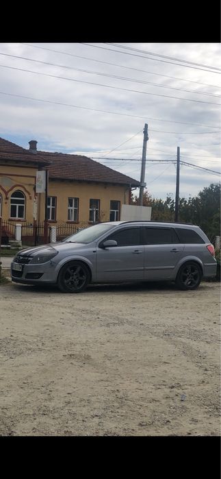De vanzare Opel astra h1.6