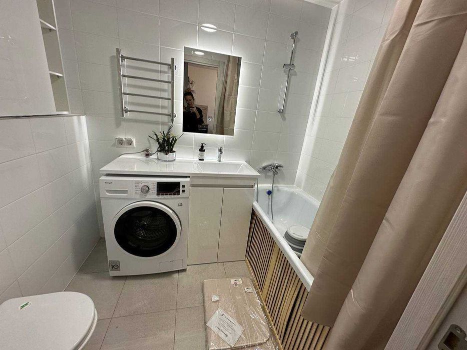 Сдается просторная 1-х комнатная квартира на Шота Руставели 1/3/5. Р7