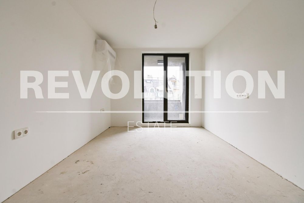 Продава се Тристаен апартамент в София, Витоша - 137 кв.м за 3212 €/кв.м - Снимка #2