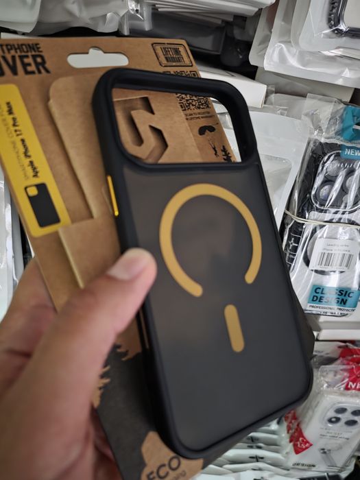 Iphone 17 Pro Max Tactical Hyperstealth