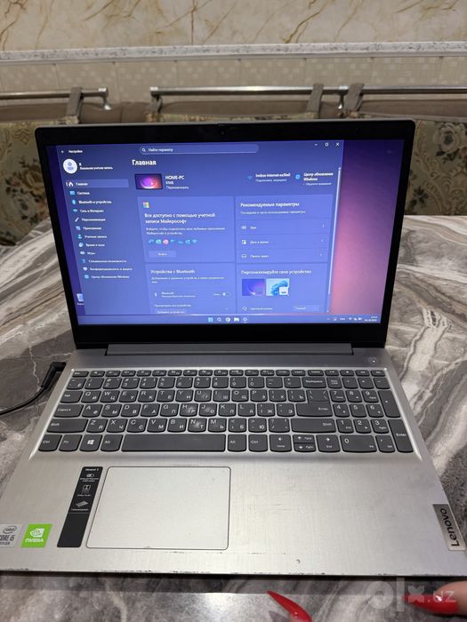 Продается новтбук Lenovo  ideapad 3