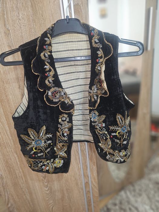 Veste tradiționale vechi