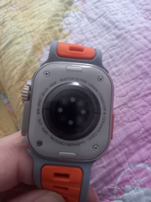 Продам часы ультра ваич титан