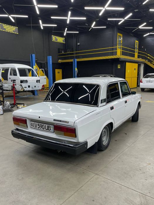 Srochna Vaz 2107 sotiladi xolati yaxwi Gaz bor