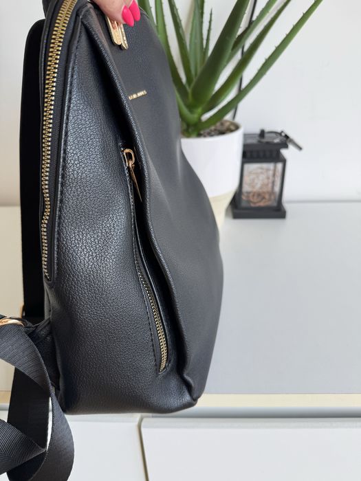 Нова раница David Jones