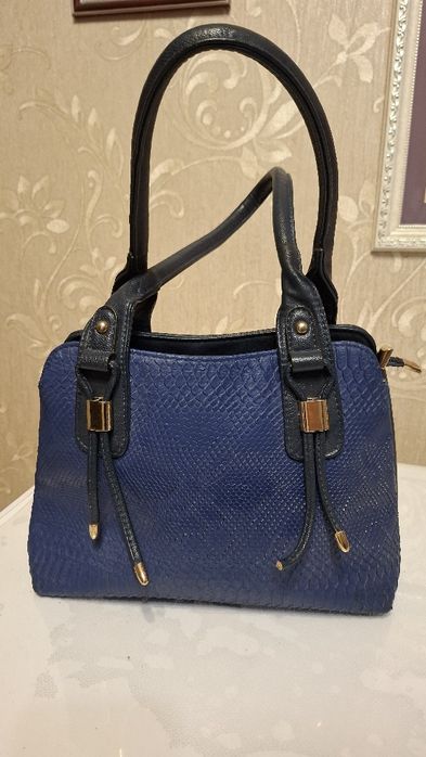 Продам женскую скмку