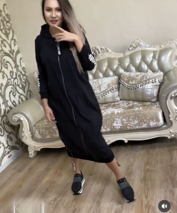 продам платье спорт шик