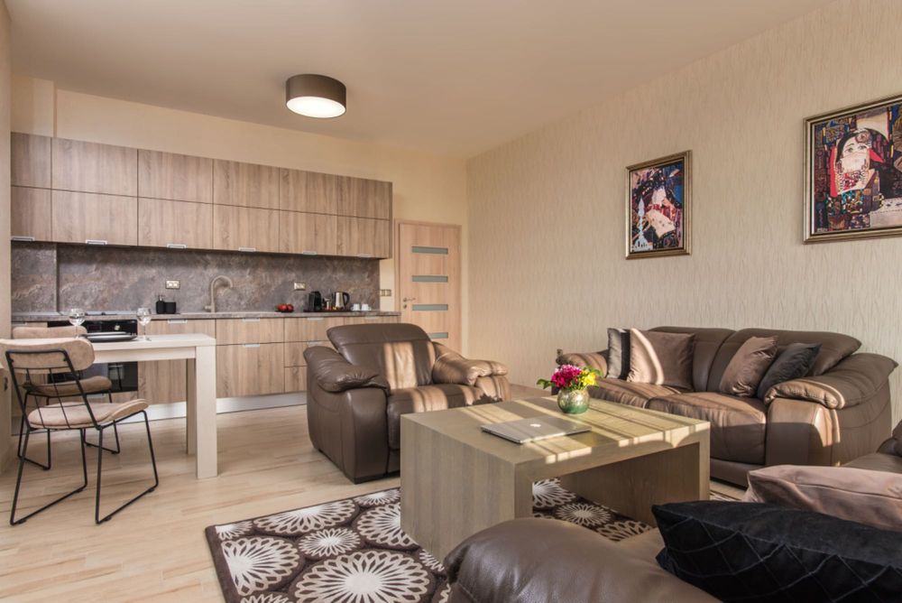 Апартхотел Sevtopolis Apartments - в центъра на Казанлък