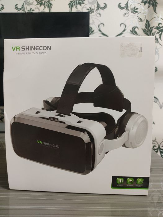 VR Shinecon 10.0