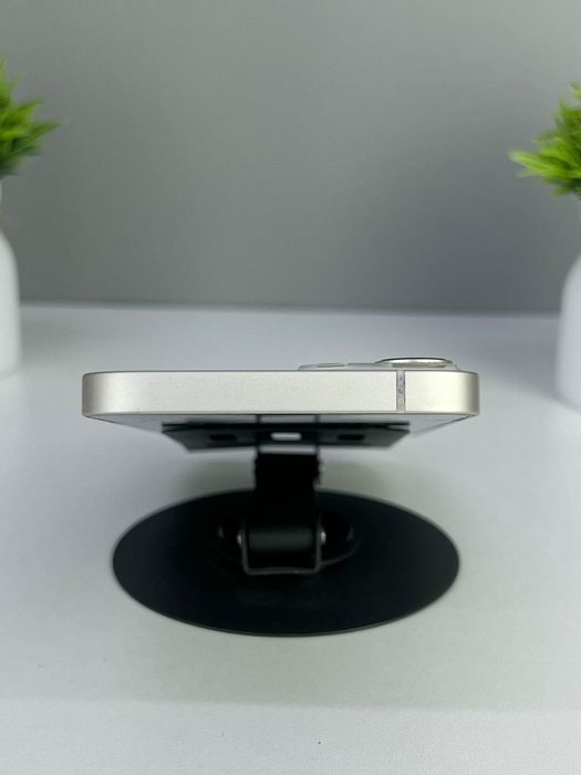 Телефон Apple iPhone 13 128GB