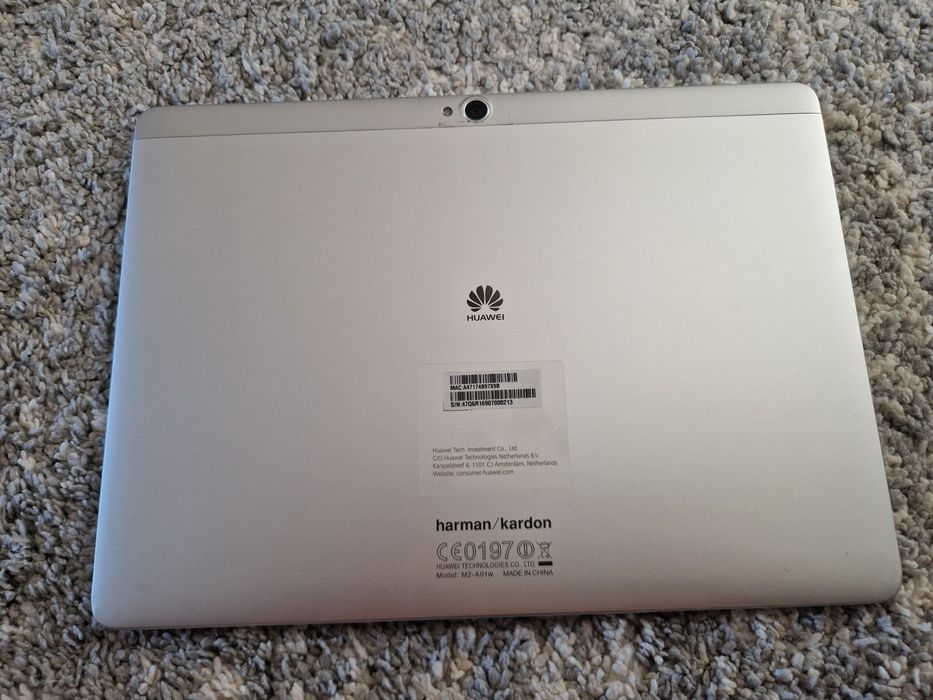 Tableta Huawei MediaPad M2 64 giga!